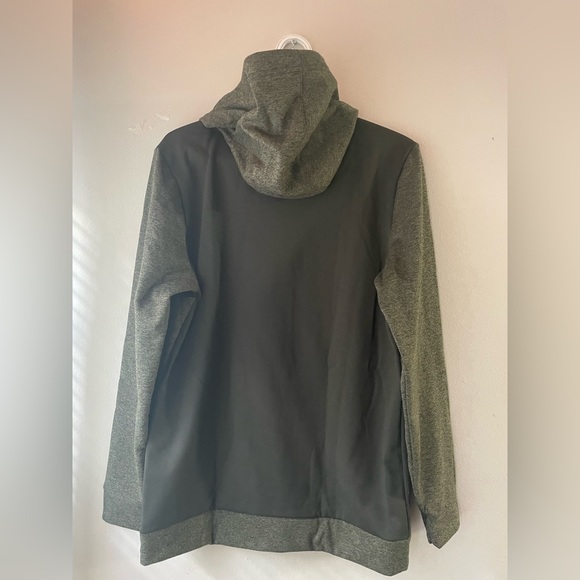 Dri-fit Nike’s unisex hoodie - Picture 3 of 4